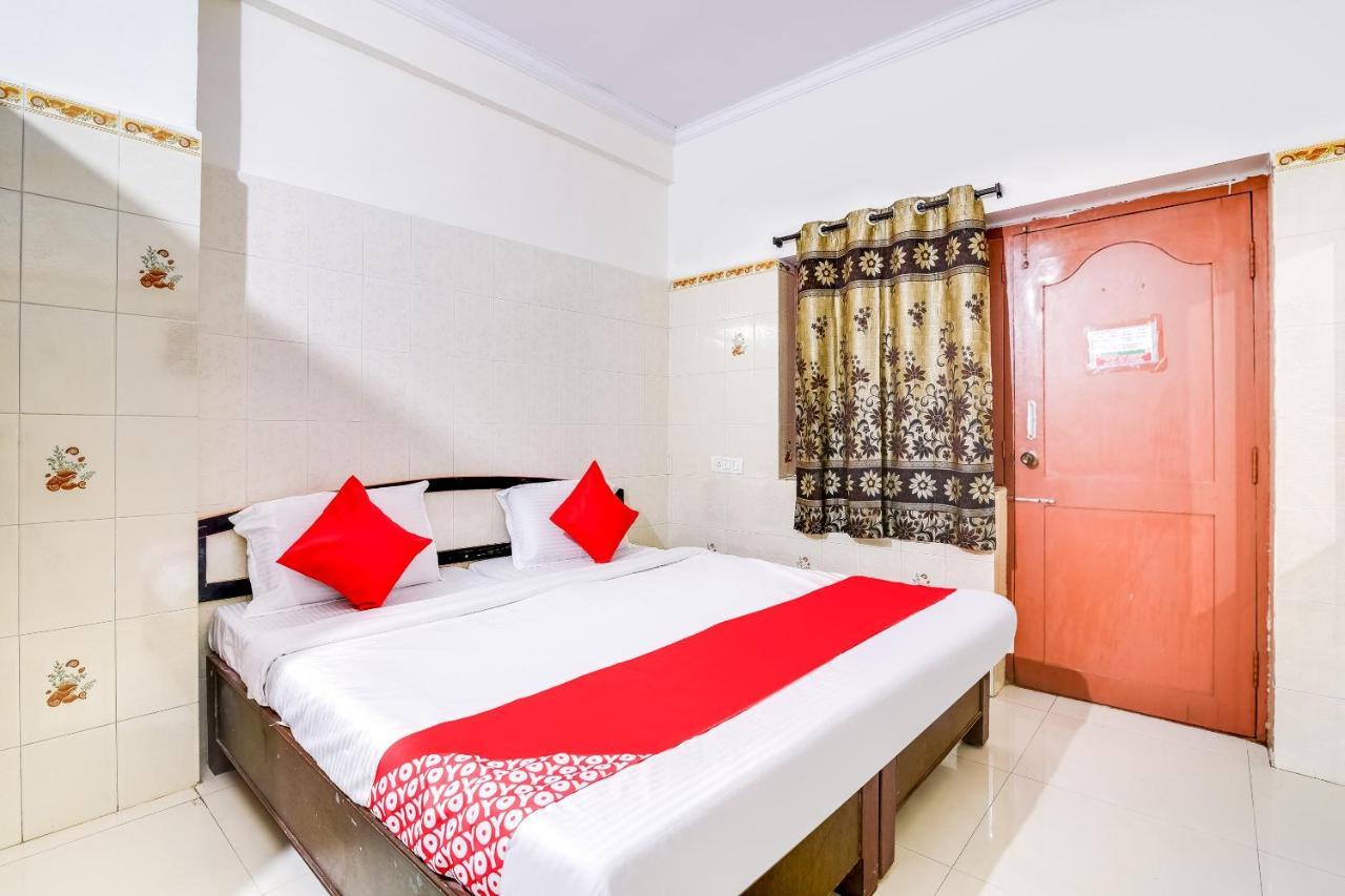 OYO spot on 63027 Slv Residency Hotell Tirupati Eksteriør bilde